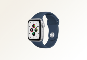 Часы Apple Watch SE (2021) GPS 40mm Aluminum Case with Sport Band серебристый/синий омут MKNY3